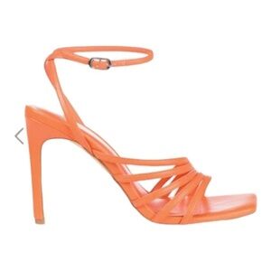 Journee Collection Louella Sandal in orange